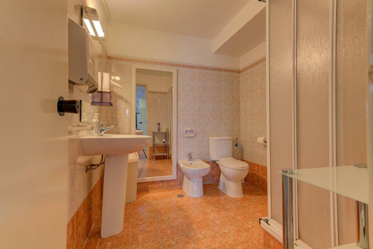 Manta Guest - Bed & Breakfast Manta Rota Εξωτερικό φωτογραφία